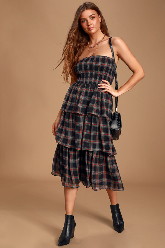 black plaid outfit