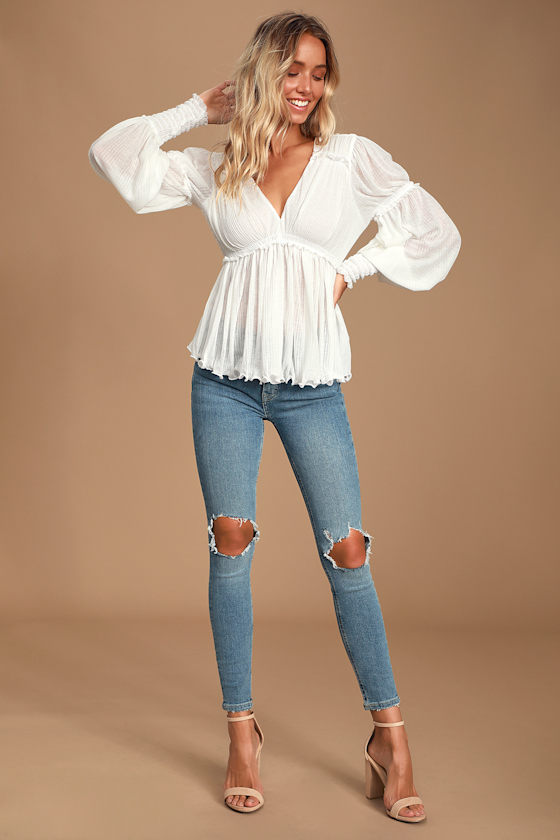 Day Dreaming White Ruffled Balloon Sleeve Top 3