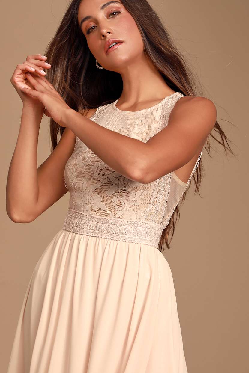 chinese dress ladies Off-Shoulder Ruffle Lace Maxi Dress in Soft Pink - M