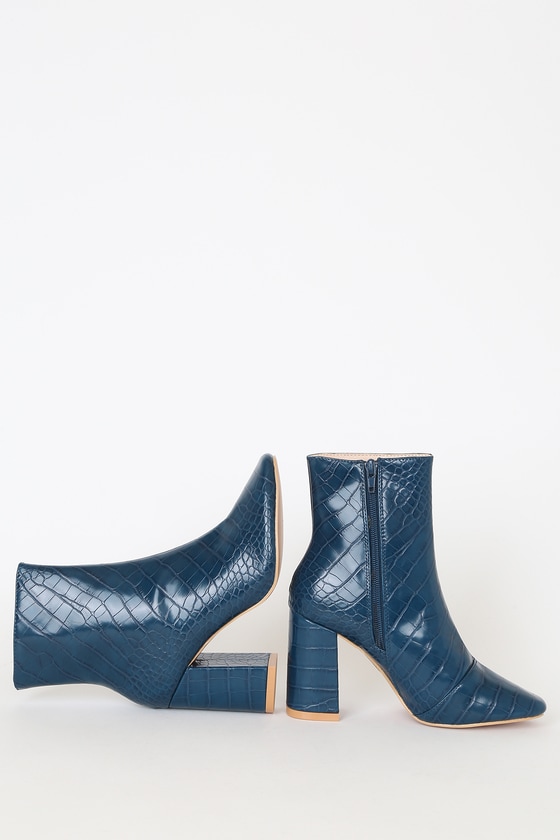 blue crocodile boots