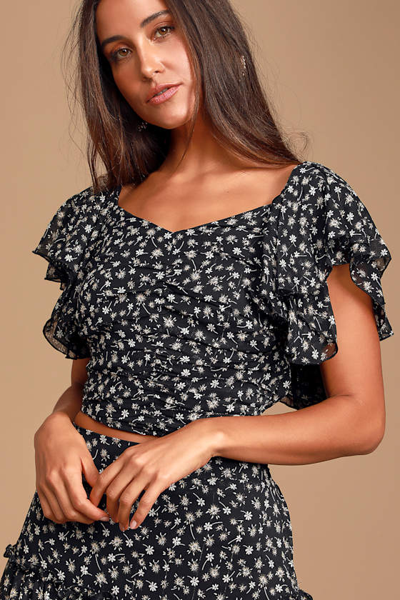 Miya Black and White Floral Print Ruffled Short Sleeve Crop Top 6