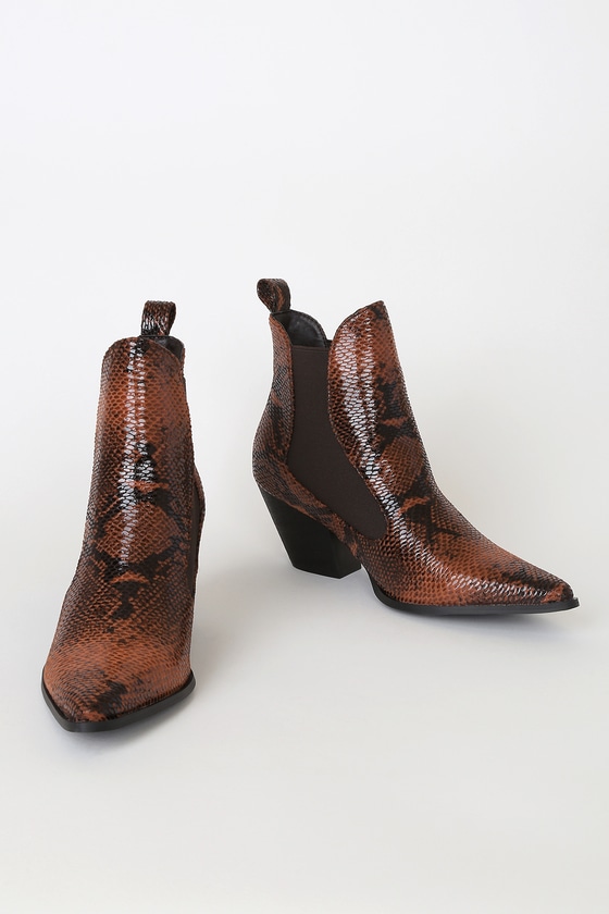 RAID Flick-1 Bordo Brown Snake Print Pointed-Toe Ankle Booties