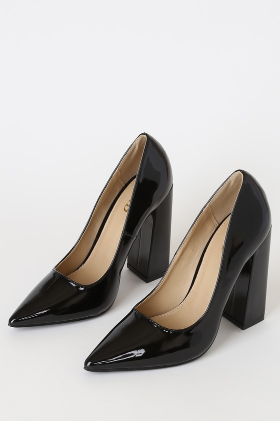 black patent pumps pointed toe