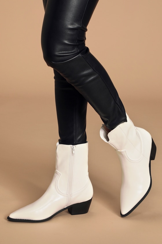 pointed toe wide calf boots