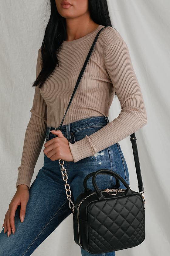 Heading Out Black Quilted Square Handbag 2