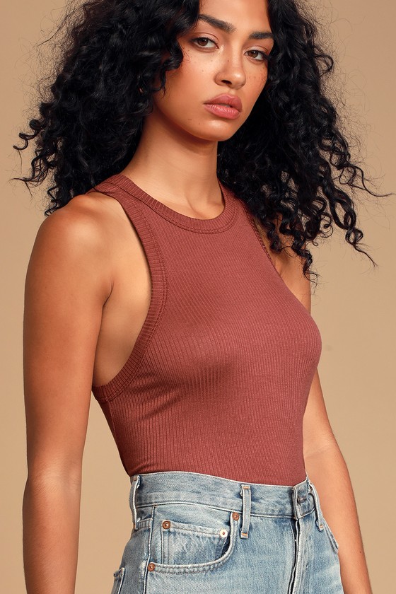 Gimme More Rusty Rose Crop Top