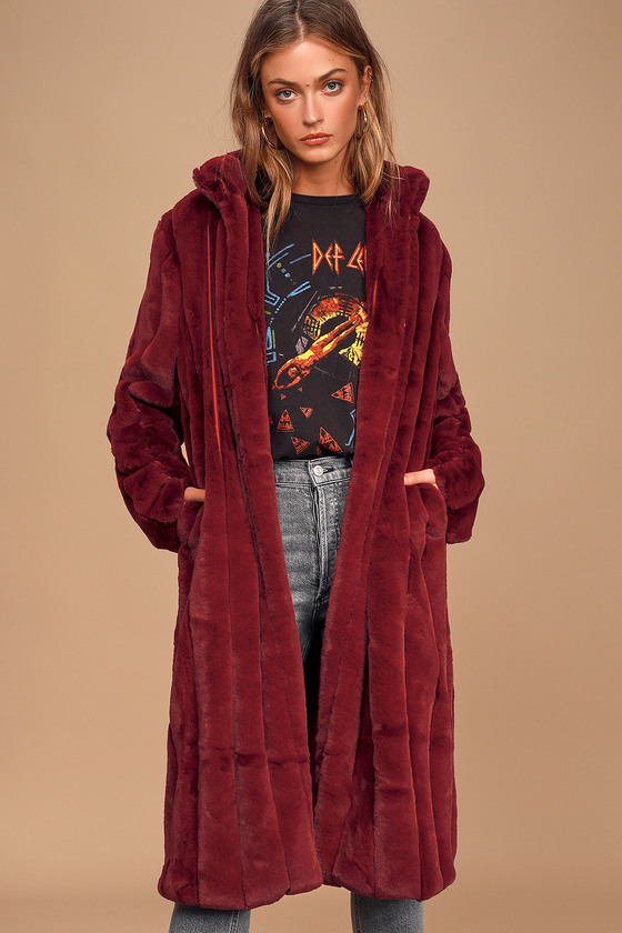 Chic Faux Fur Coat - Wine Red Faux Fur 