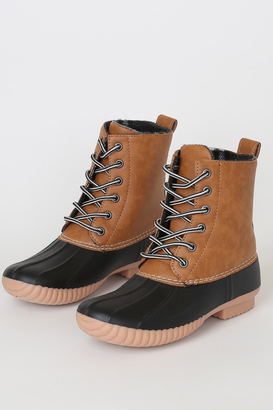 womens tan duck boots