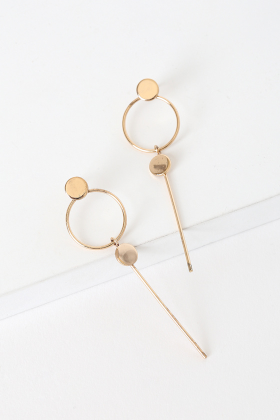 Good Future Gold Drop Earrings 2
