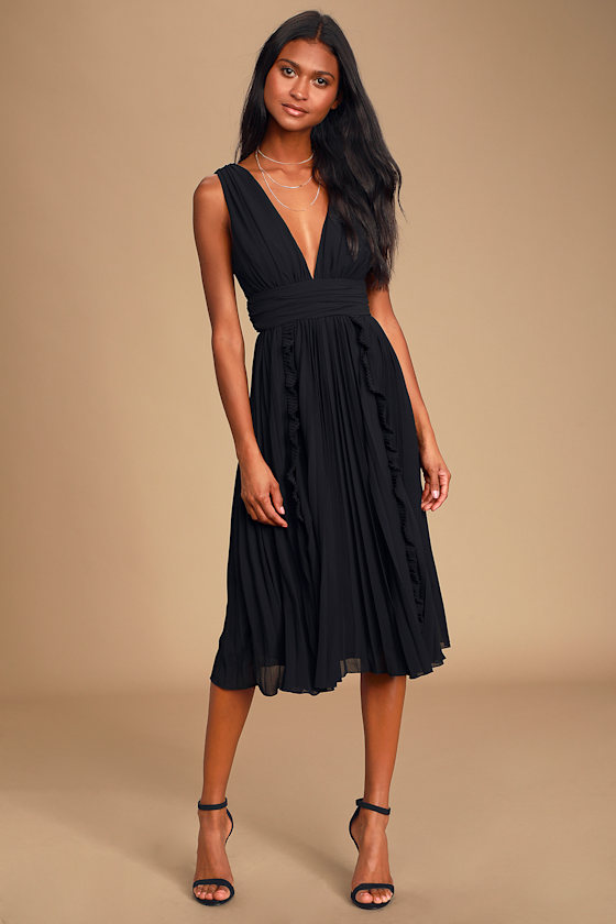 ABSOLEM Pleated Midi Dress