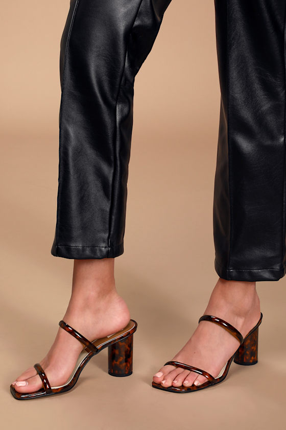 noles heels in tortoise