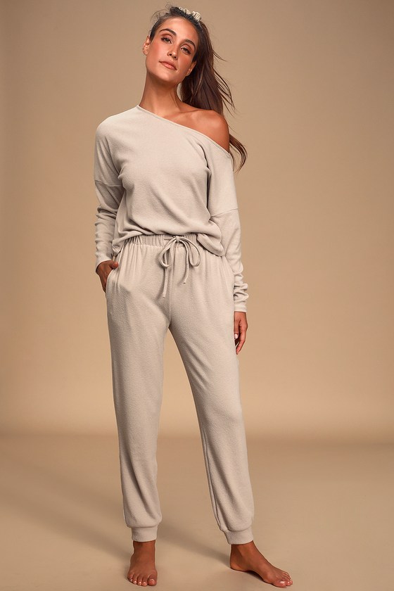 womens taupe joggers