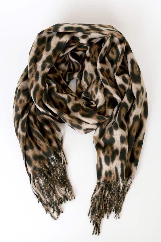 Edi Leopard Print Oversized Scarf 1