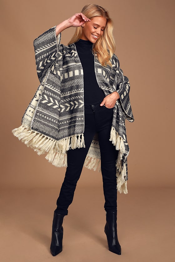 Wander and Wonder Black and White Print Poncho 2