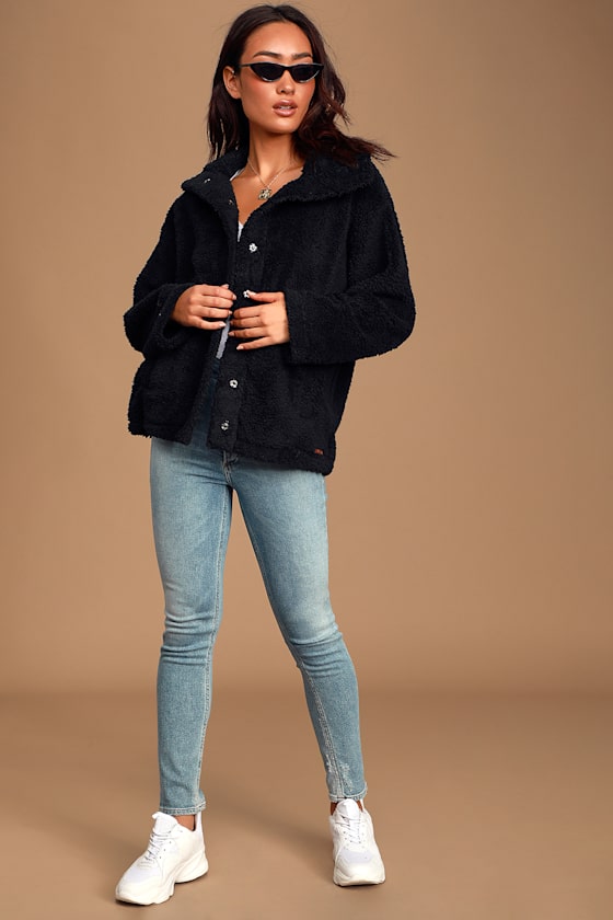 Cozy Days Black Sherpa Jacket 2