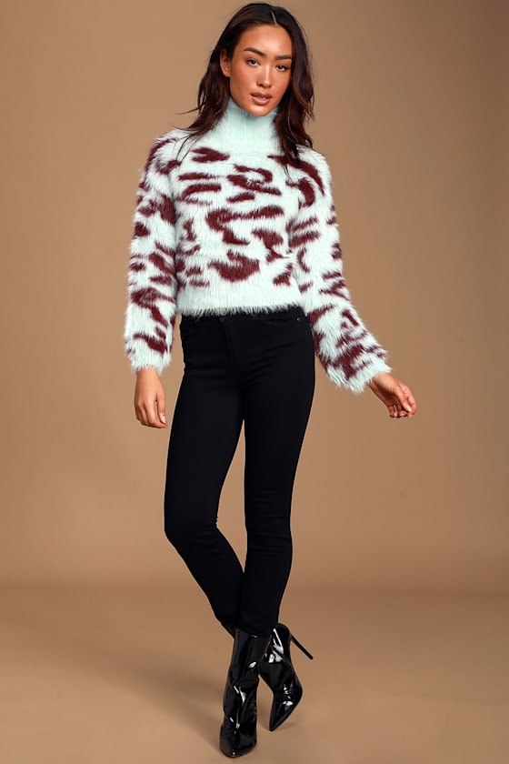 Get Wild Burgundy and Light Blue Print Fuzzy Cropped Sweater 2