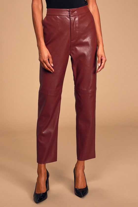 womens light pink sweatpants