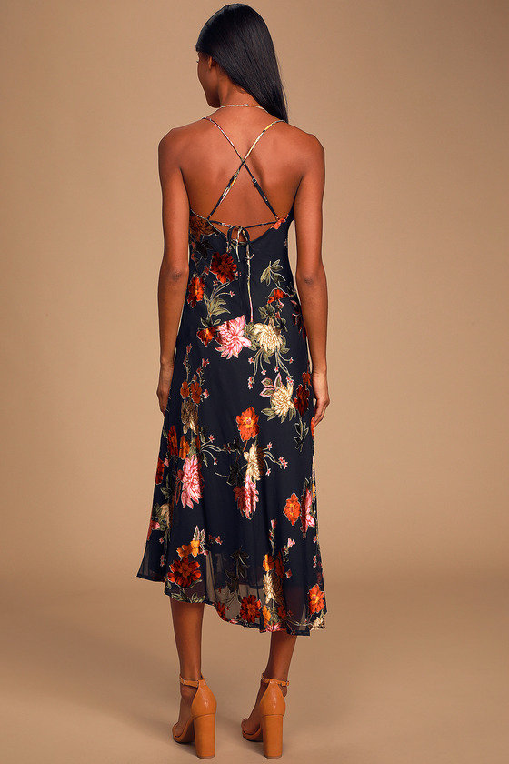 astr the label gaia floral midi dress