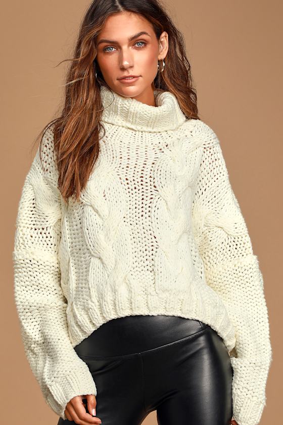 Morning Snowfall Cream Cable Knit Cropped Sweater 3