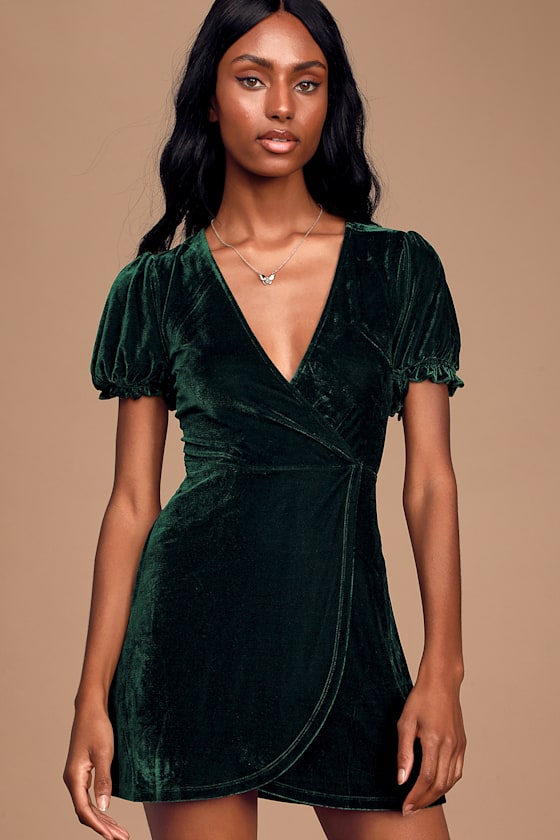 Stay Shining Forest Green Velvet Puff Sleeve Skater Dress 3