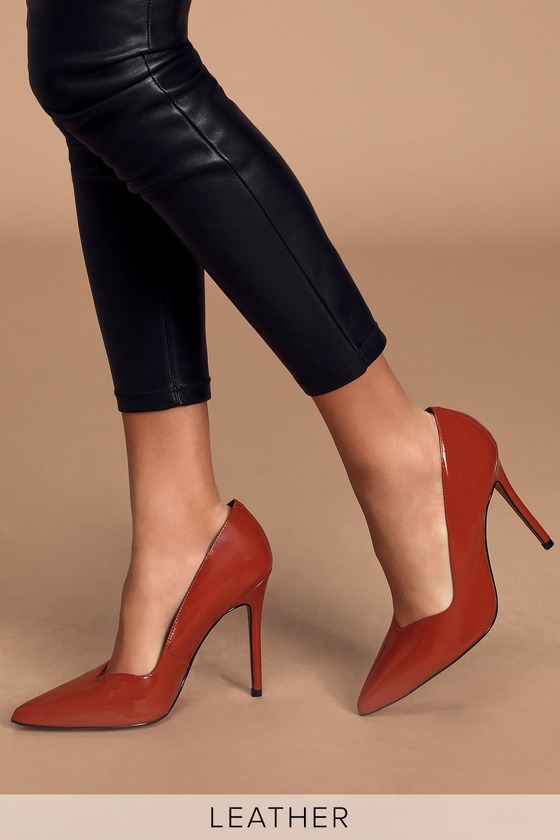 Red Patent Leather Pumps - Pointed-Toe 
