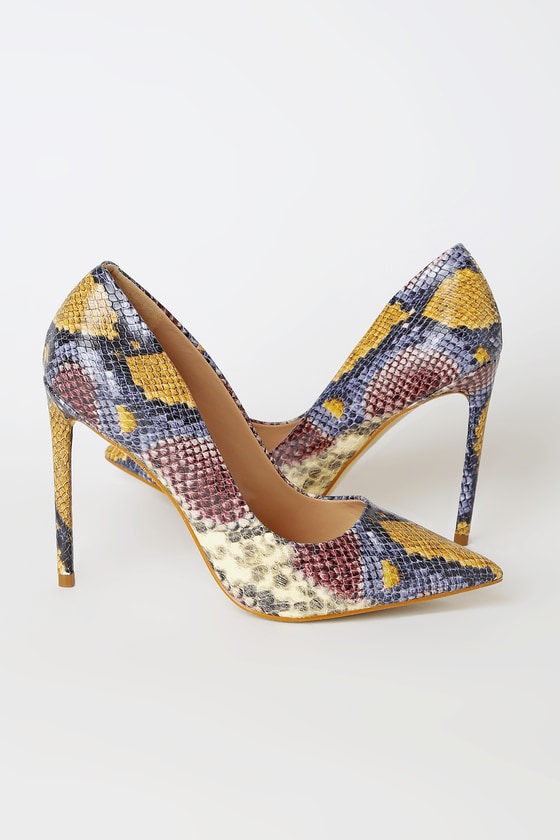 snake embossed pumps