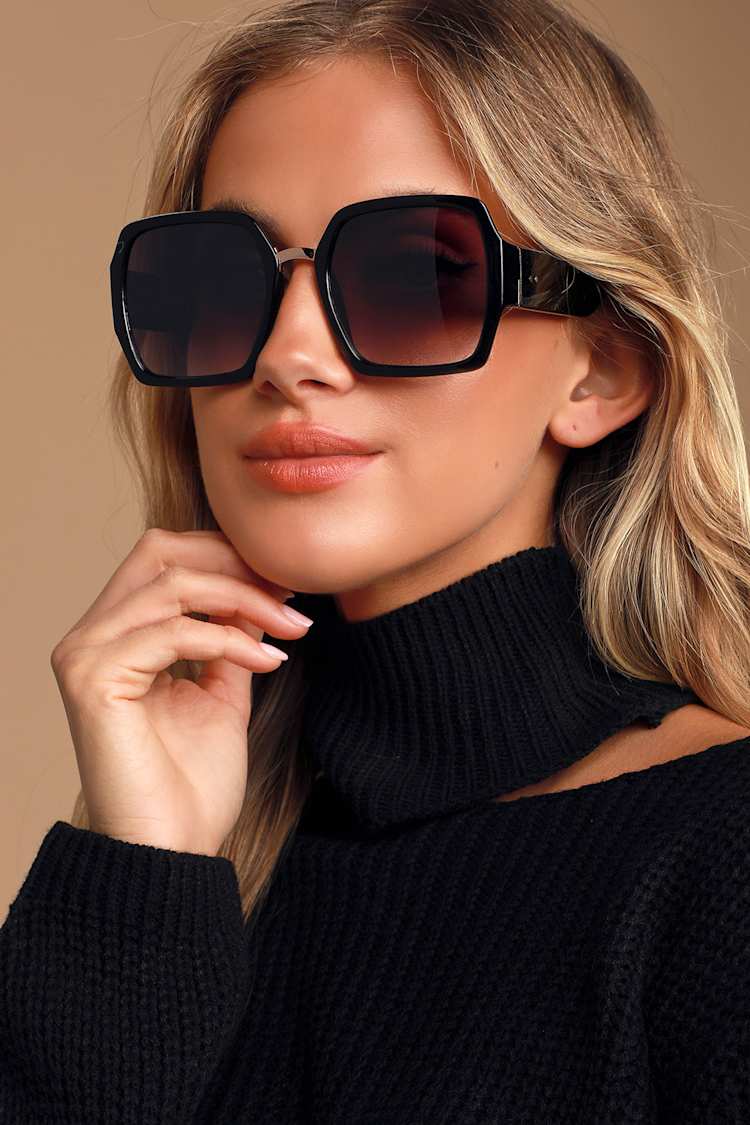 Chic Black Sunglasses - Oversized Sunglasses - Square  display picture 1