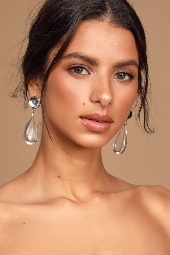 Clear as Day Clear Lucite Teardrop Earrings 4