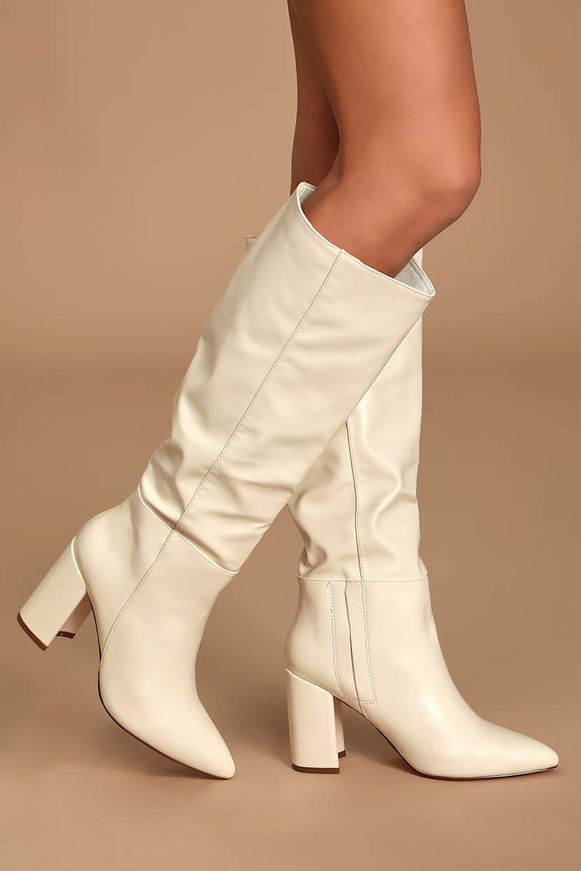 Katari Off White Pointed-Toe Knee High Boots