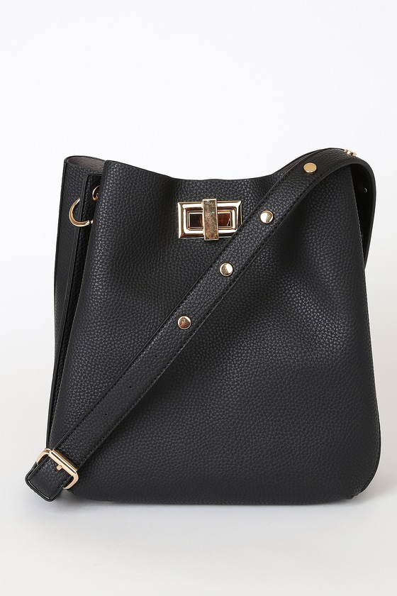 black tote purse