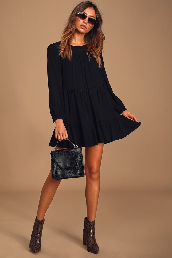 black swing dress with sleeves