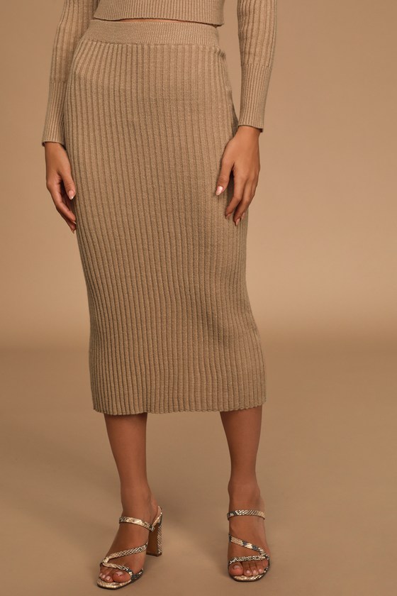 ribbed sweater midi skirt