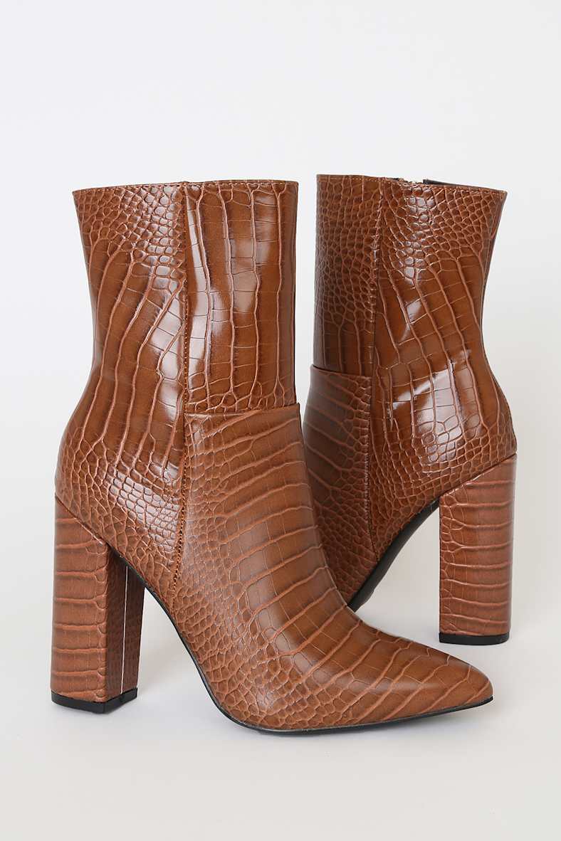 Cute Dresses, Tops, Shoes & Clothing for Women