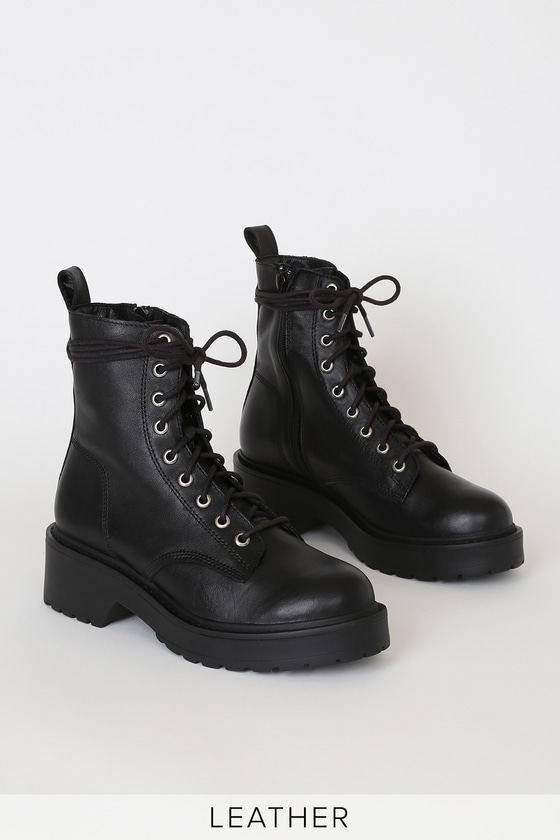 black trendy boots