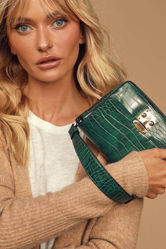 Corbyn Green Crocodile Embossed Mini Purse 2