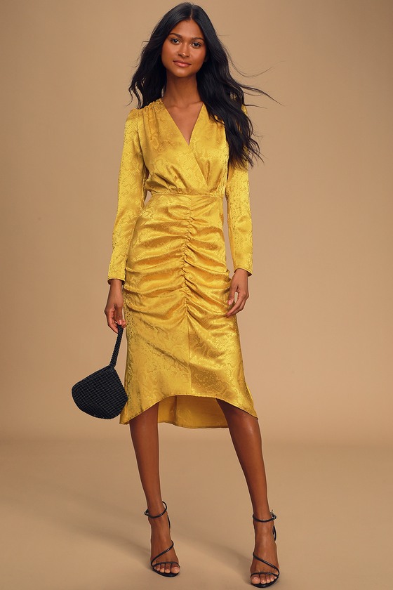 yellow ruched dress