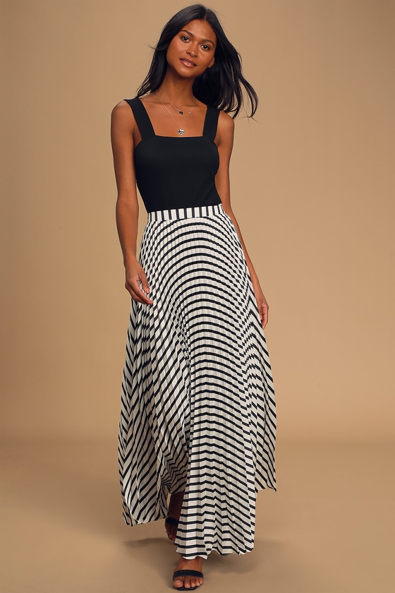 black and white skirt with top