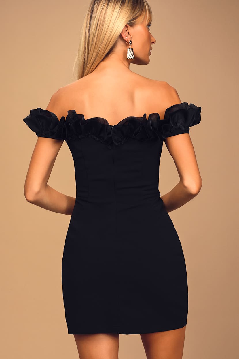 midi bodycon sweater dress Women's Plus Size Vernice Ruffle Bodycon Dress - Black main image 1