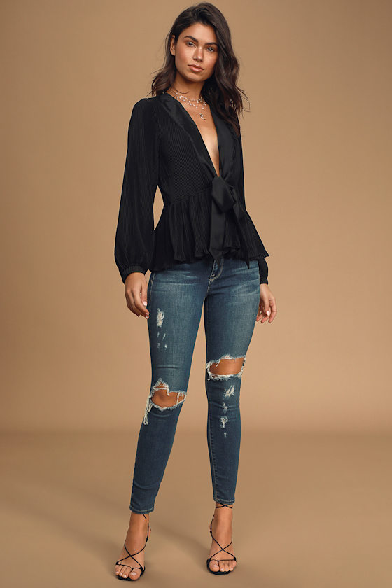 Sweet Victory Black Pleated Tie-Front Peplum Top 1