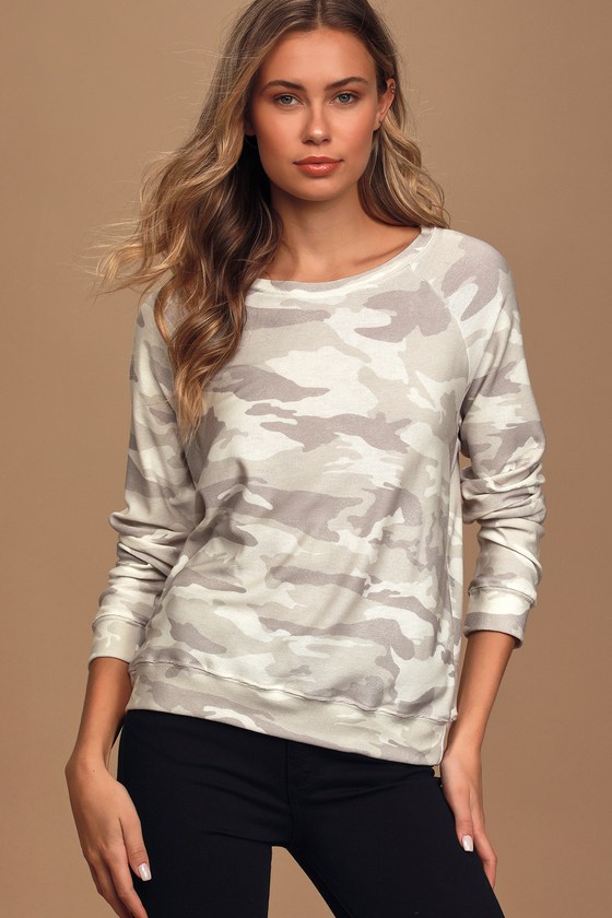 Brokedown Camo Sweatshirt - Long Sleeve Top - Pullover Sweatshirt - Lulus