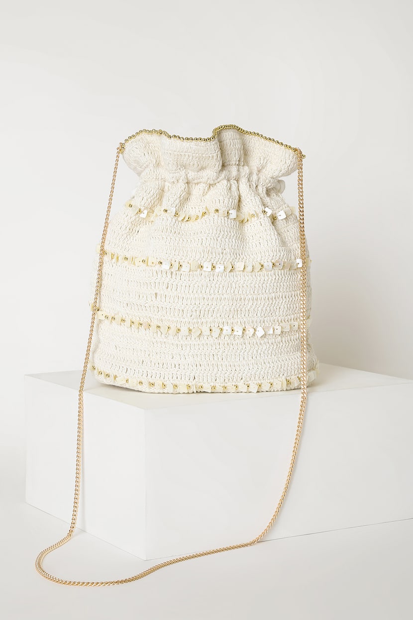 Cute Woven Bucket Bag - Drawstring Bucket - Beaded Bucket Bag - Lulus