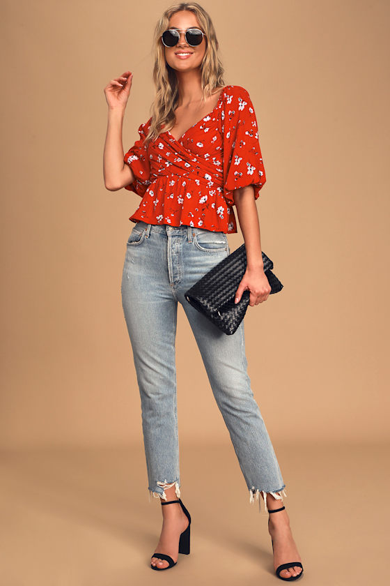 Red floral puff sleeve top Clearance