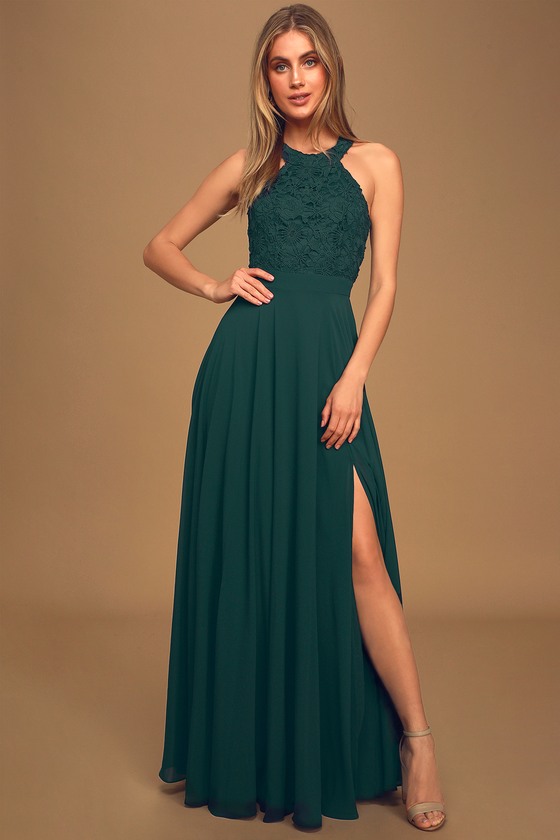 Picture perfect emerald green lace maxi dress