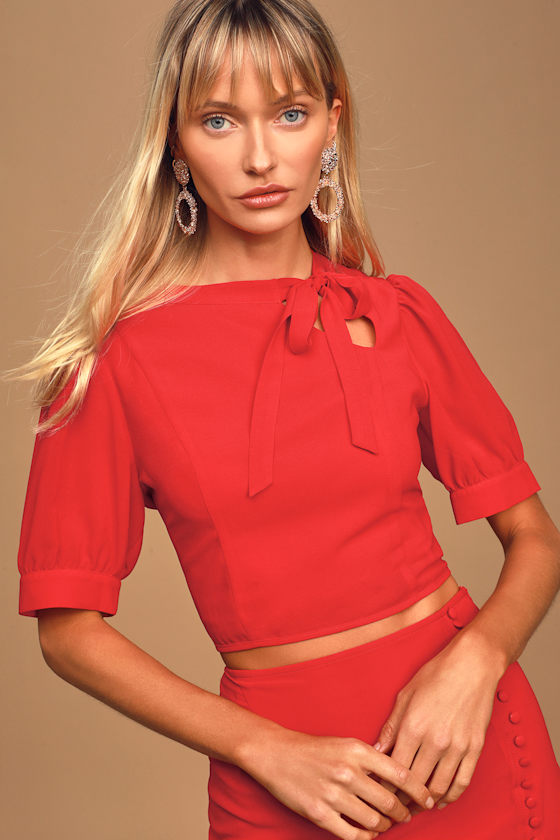 Hearts A-Flutter Red Puff Sleeve Crop Top 2
