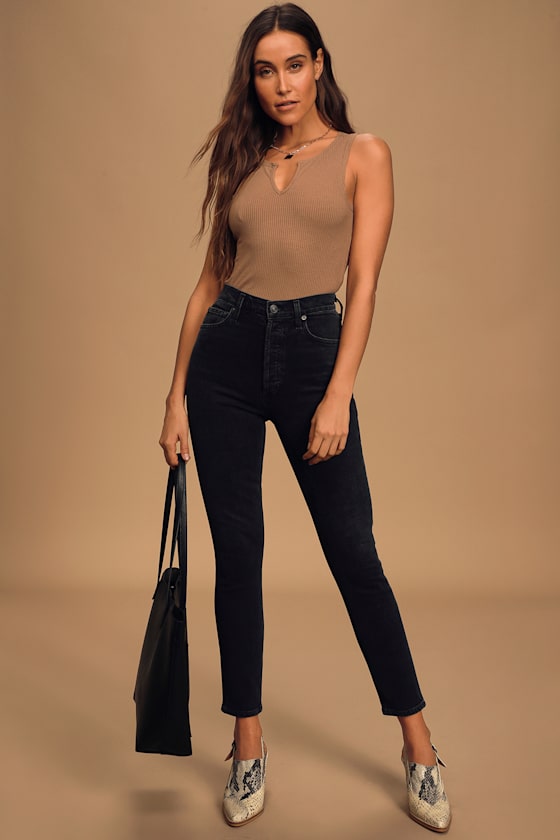 Miracle Brown Ribbed Crop Top 1