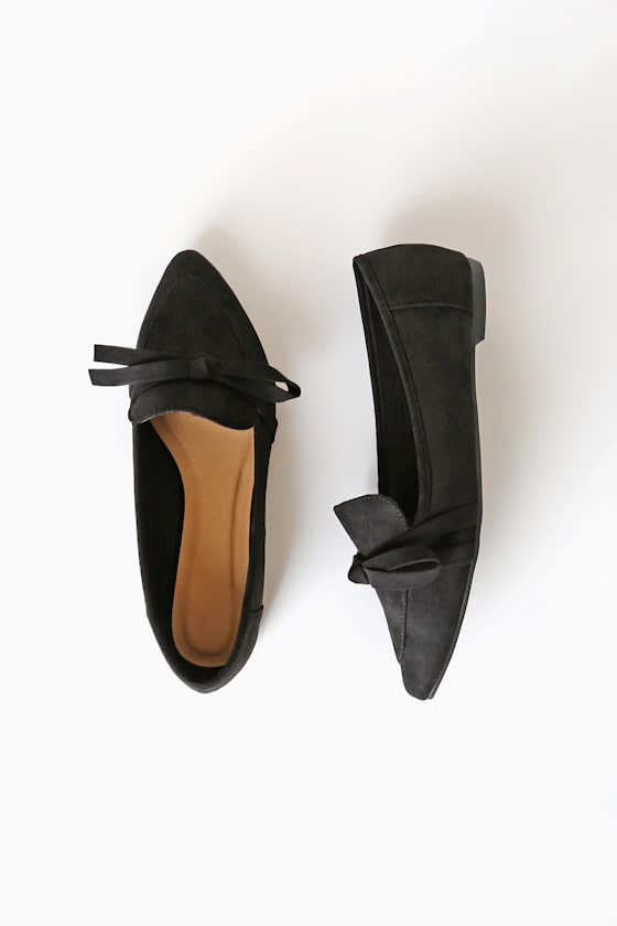 Blog Black Suede Pointed-Toe Loafers 2