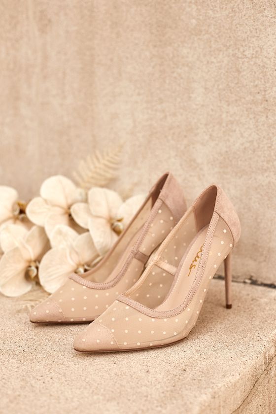 Van Nude Polka Dot Pointed-Toe Pumps 5