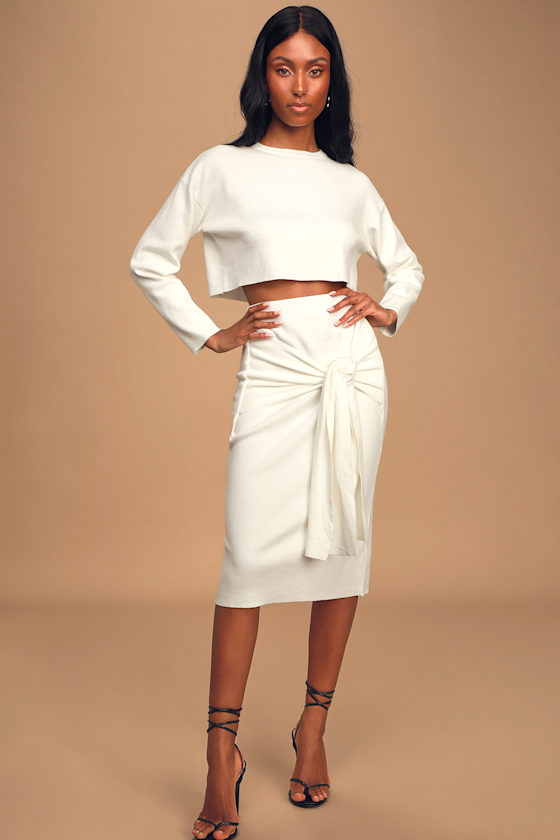 Cuddle Close White Ribbed Knit Cropped Pullover Sweater 1