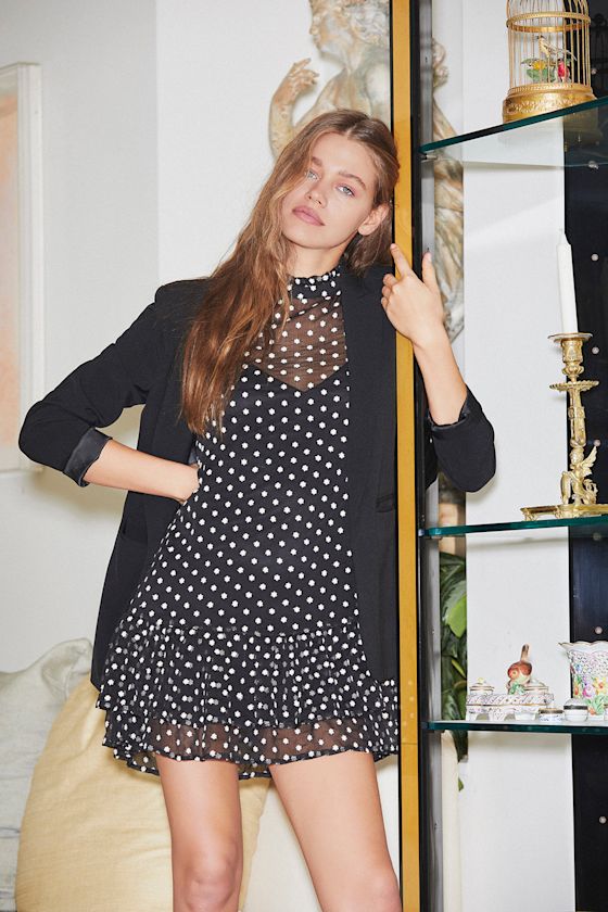 Sunny Side Black and White Embroidered Ruffled Shift Dress 2