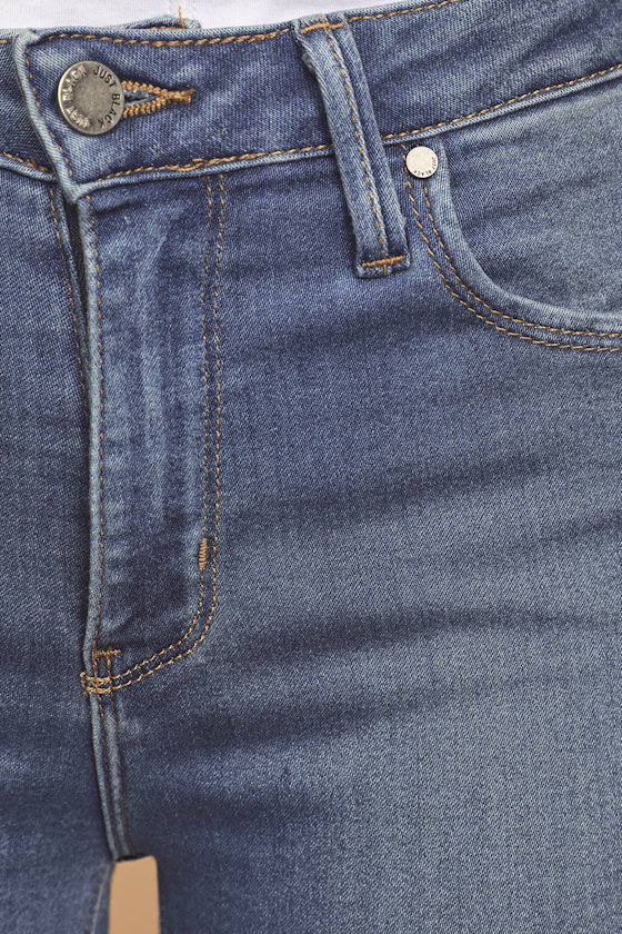Aralia Medium Wash High-Rise Skinny Jeans - thumbnail 5